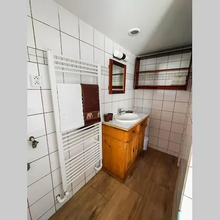 Daire Rodinne Vintage Apartma *